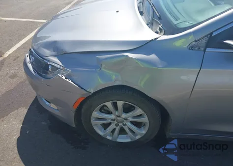 2015 Chrysler 200 Limited z USA, uszkodzony, nr VIN 1C3CCCAB2FN590692